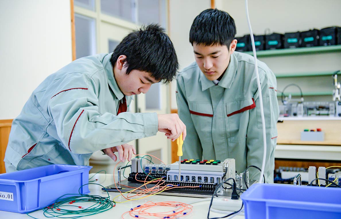 創造工学科イメージ